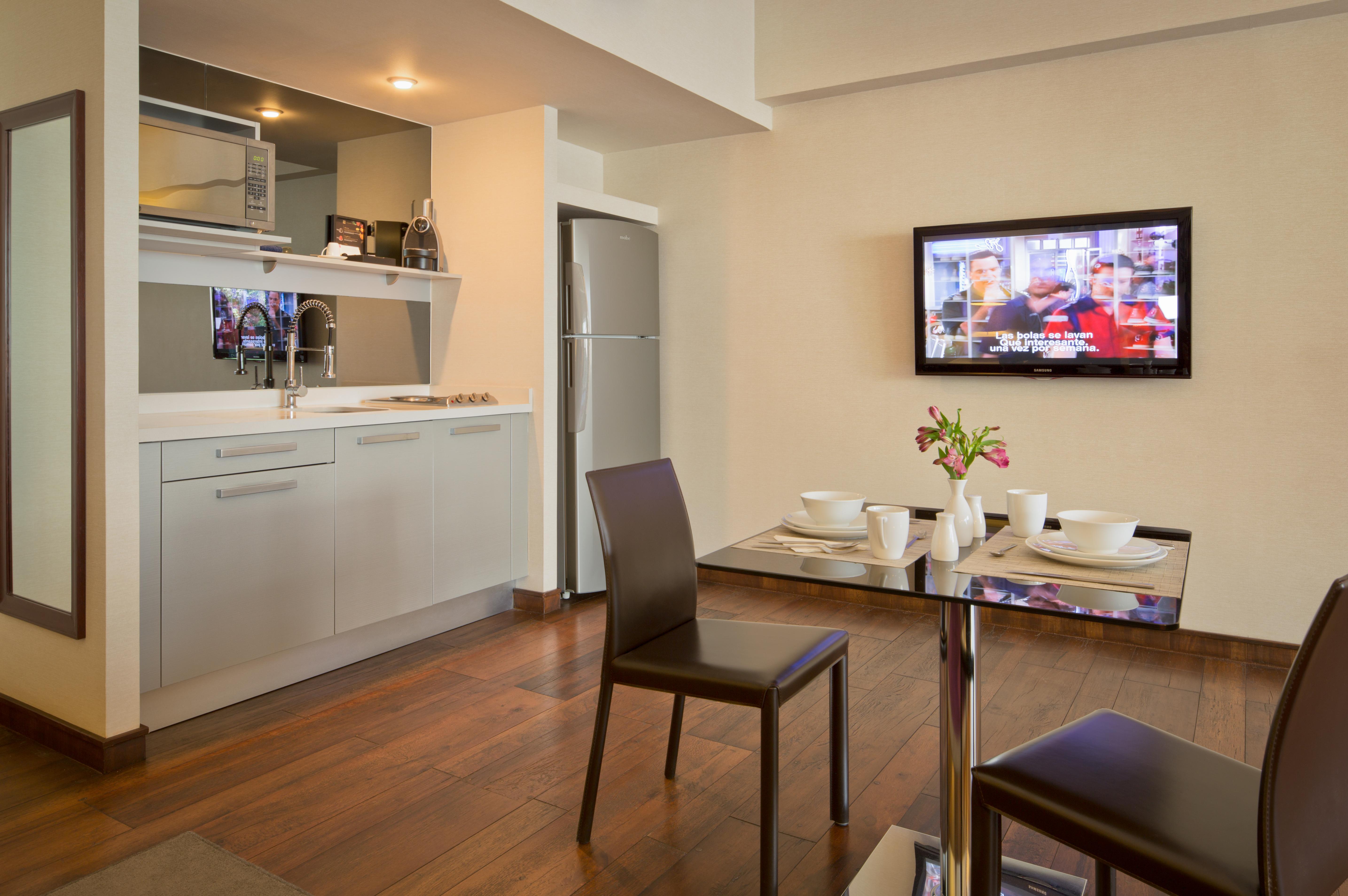 מקסיקו סיטי Las Suites Campos Eliseos מראה חיצוני תמונה